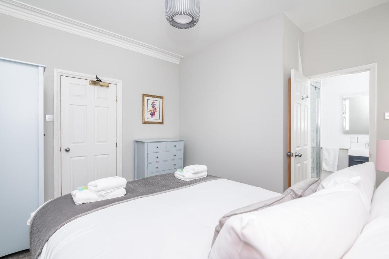 Elegant And Modern 5 Bed House I Pass The Keys Villa York Exterior foto